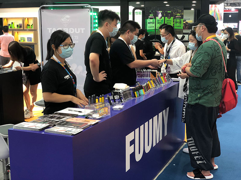 皇家公司客服微信950216